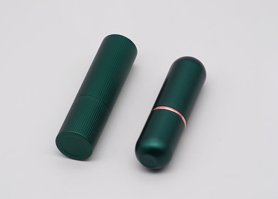 Bentuk Oval Tabung Lip Balm Kosong Magnetik Hijau Tua